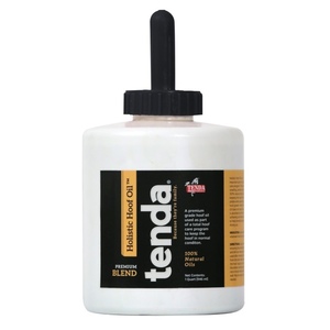 Tenda Holistic Hoof Oil - 32 ounces Brush Bottles